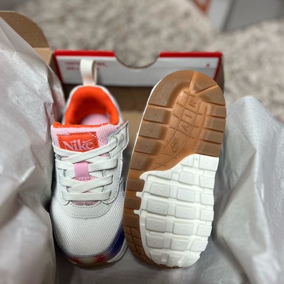 Nike Air Max 1 SE size 6c - Picture 4 of 4